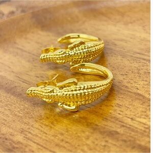 Alligator Hoop Earrings Gold Tone